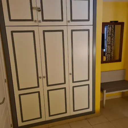 Apartamento Oasis Royal F217 *